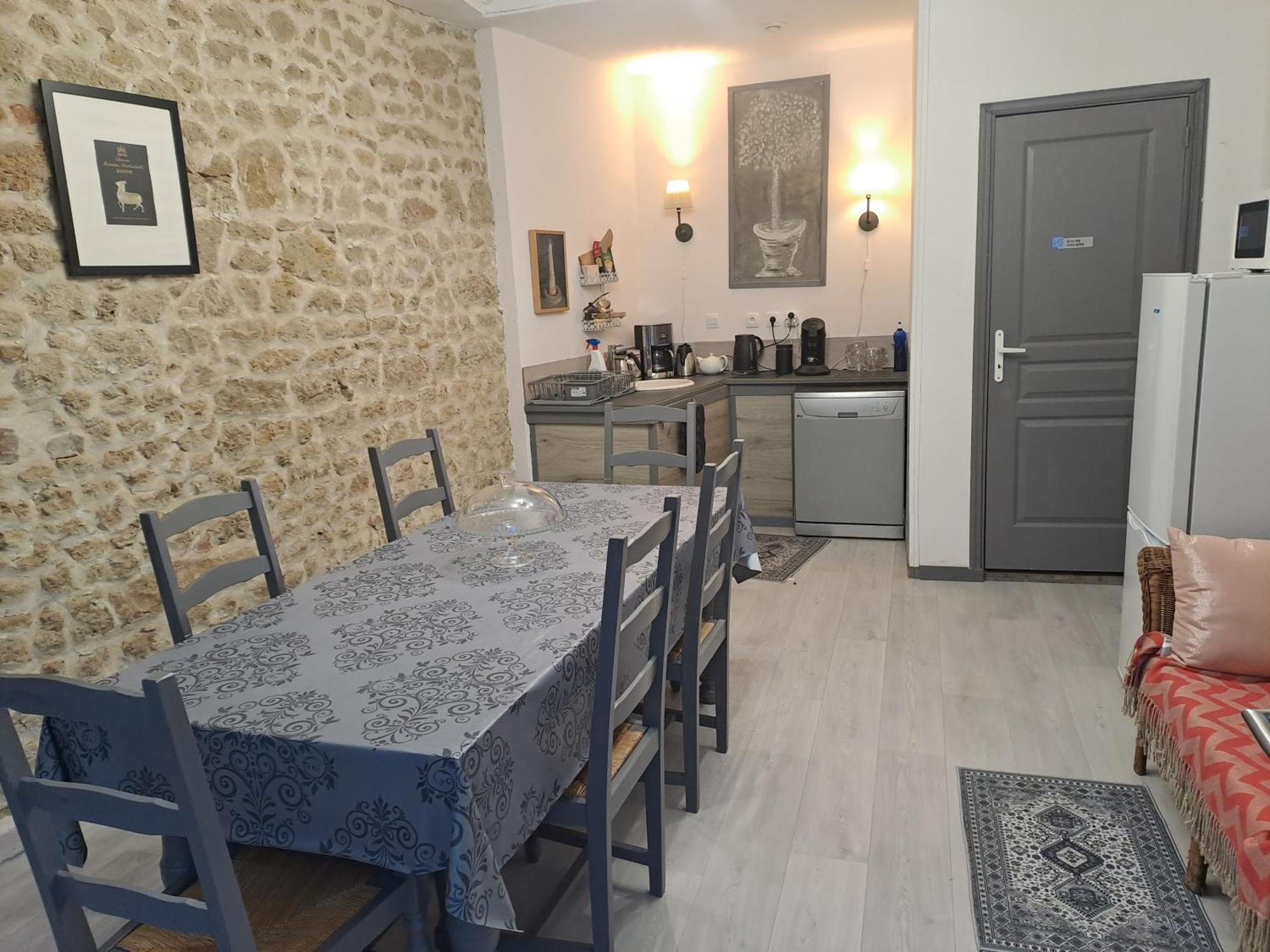 Saint-Seurin-de-Cadourne La Cadournaise Bed & Breakfast エクステリア 写真