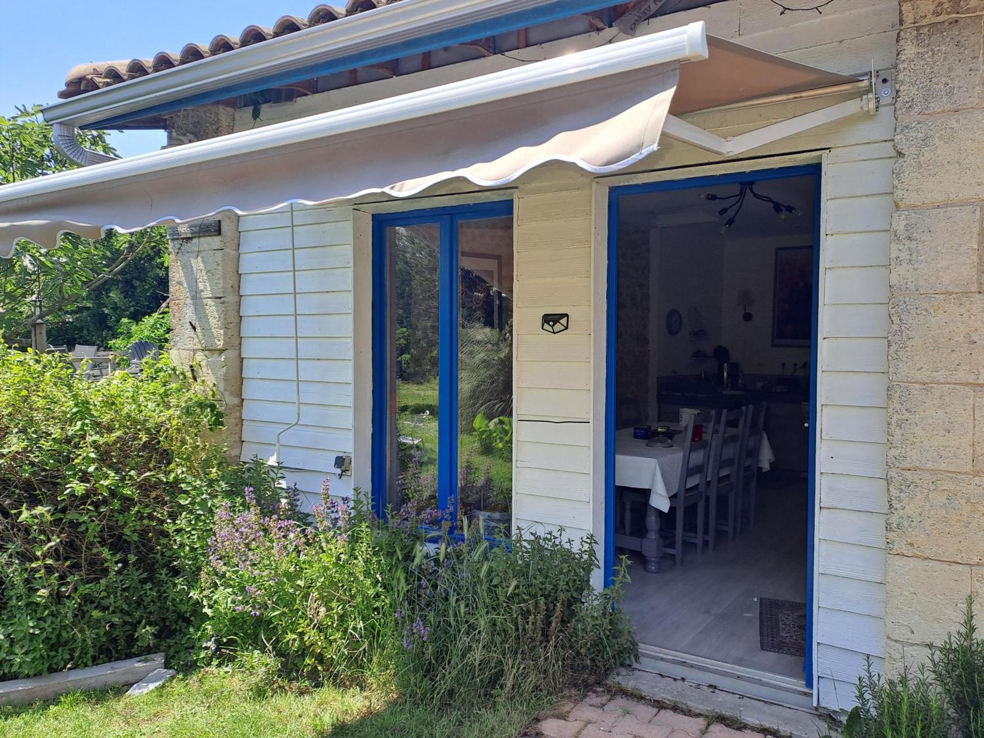 Saint-Seurin-de-Cadourne La Cadournaise Bed & Breakfast エクステリア 写真